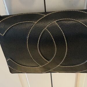 AUTH CHANEL BLACK BAG CAVIAR LEATHER STUNNING